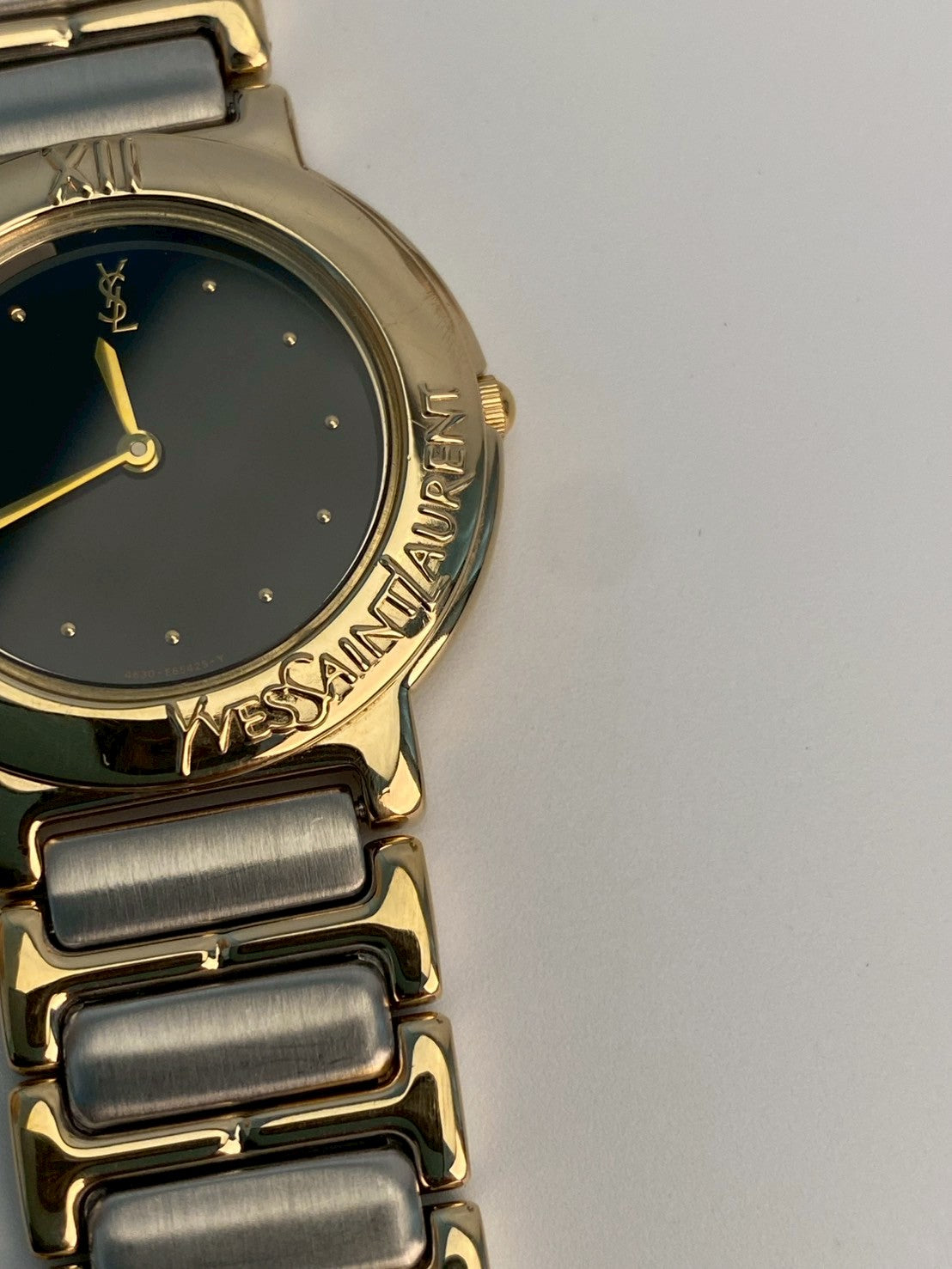Ysl black dial twotone watch c.0091