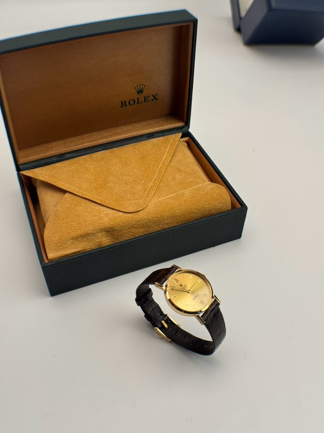 Rolex Cellini Classic gold