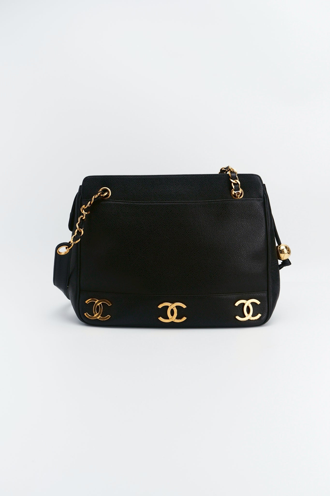 Chanel Caviar cc logo