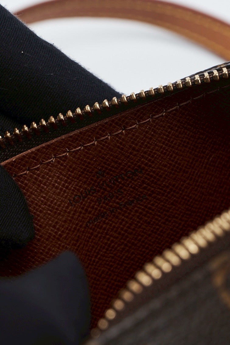 Louis vuitton papillon 28”