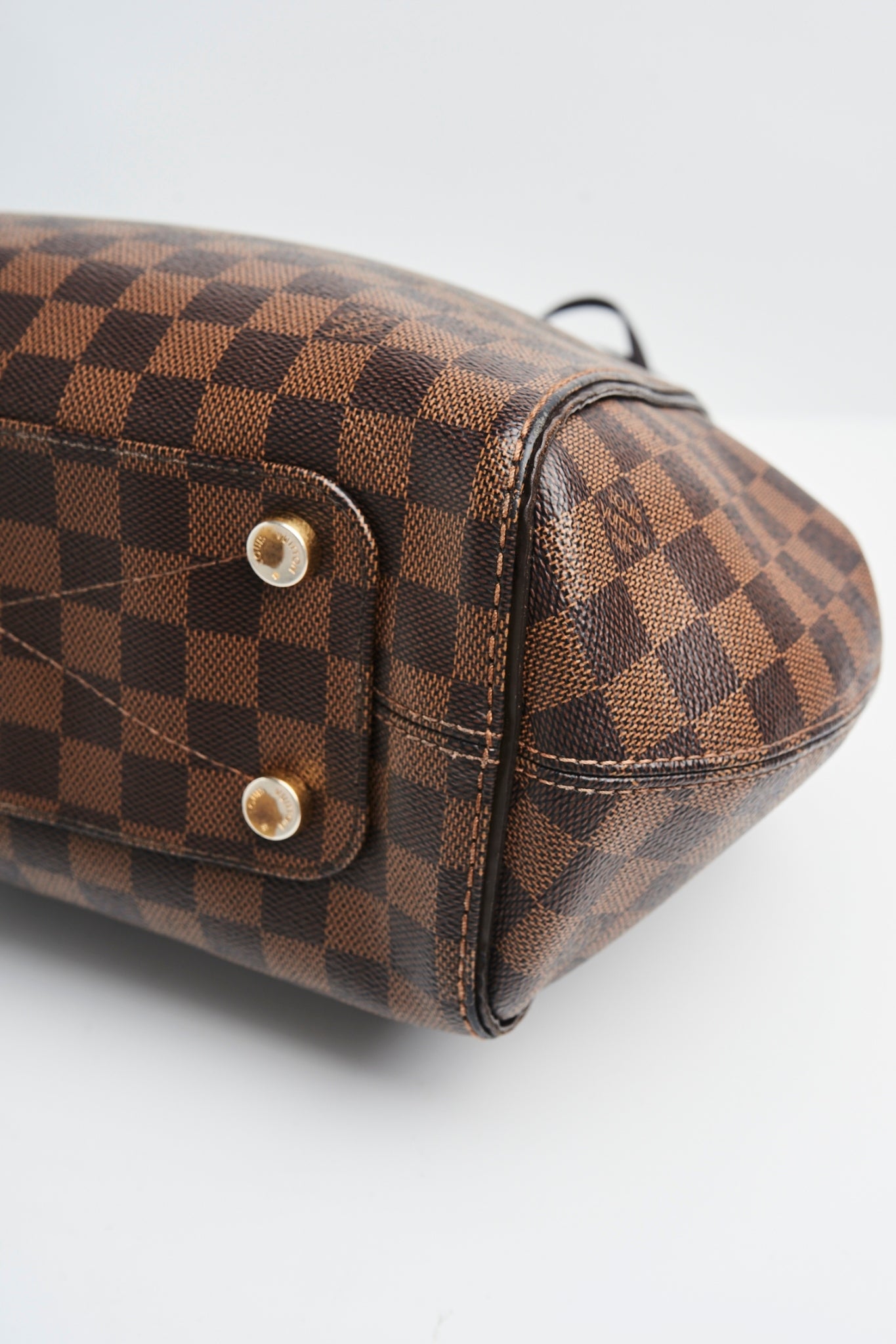 Louis vuitton damier shoulder bag