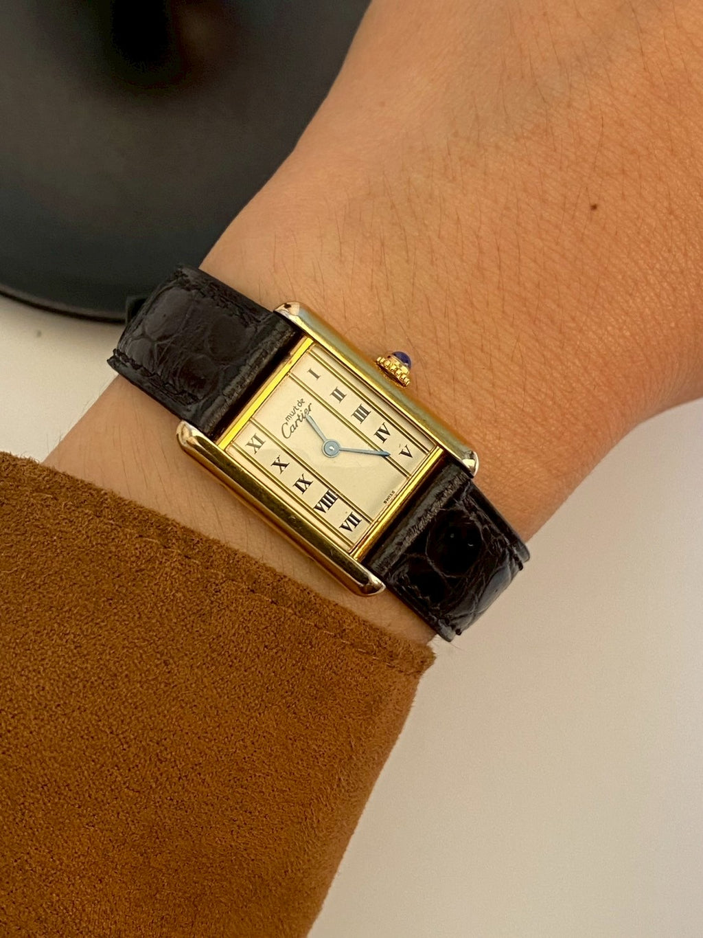 Cartier tank gold white dial sm c.7001