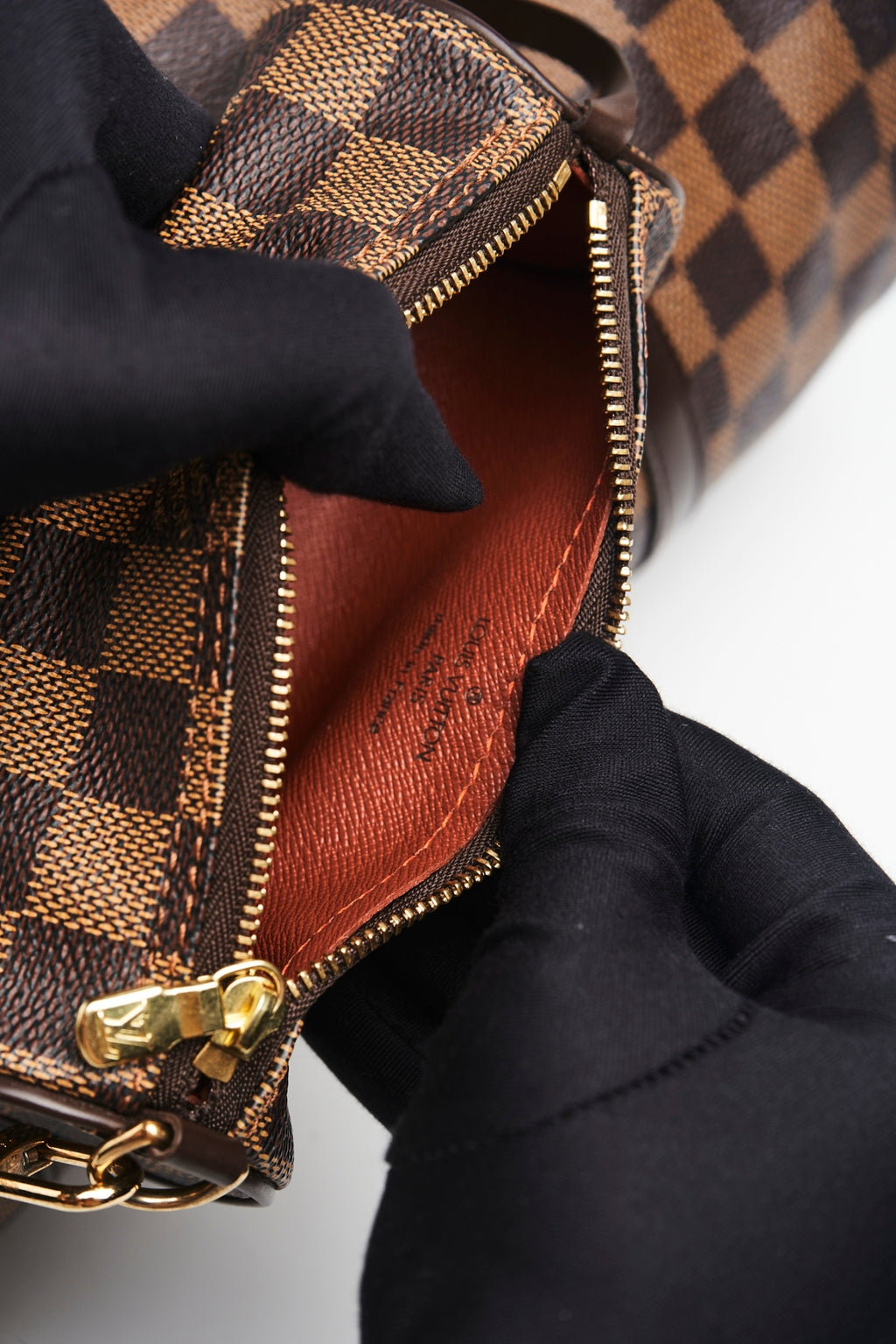 Louis vuitton Damier Papillon 30”