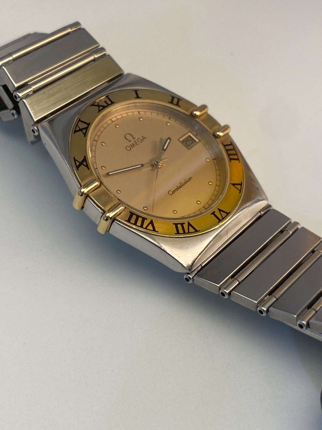 Omega constellation twotone date gold dial