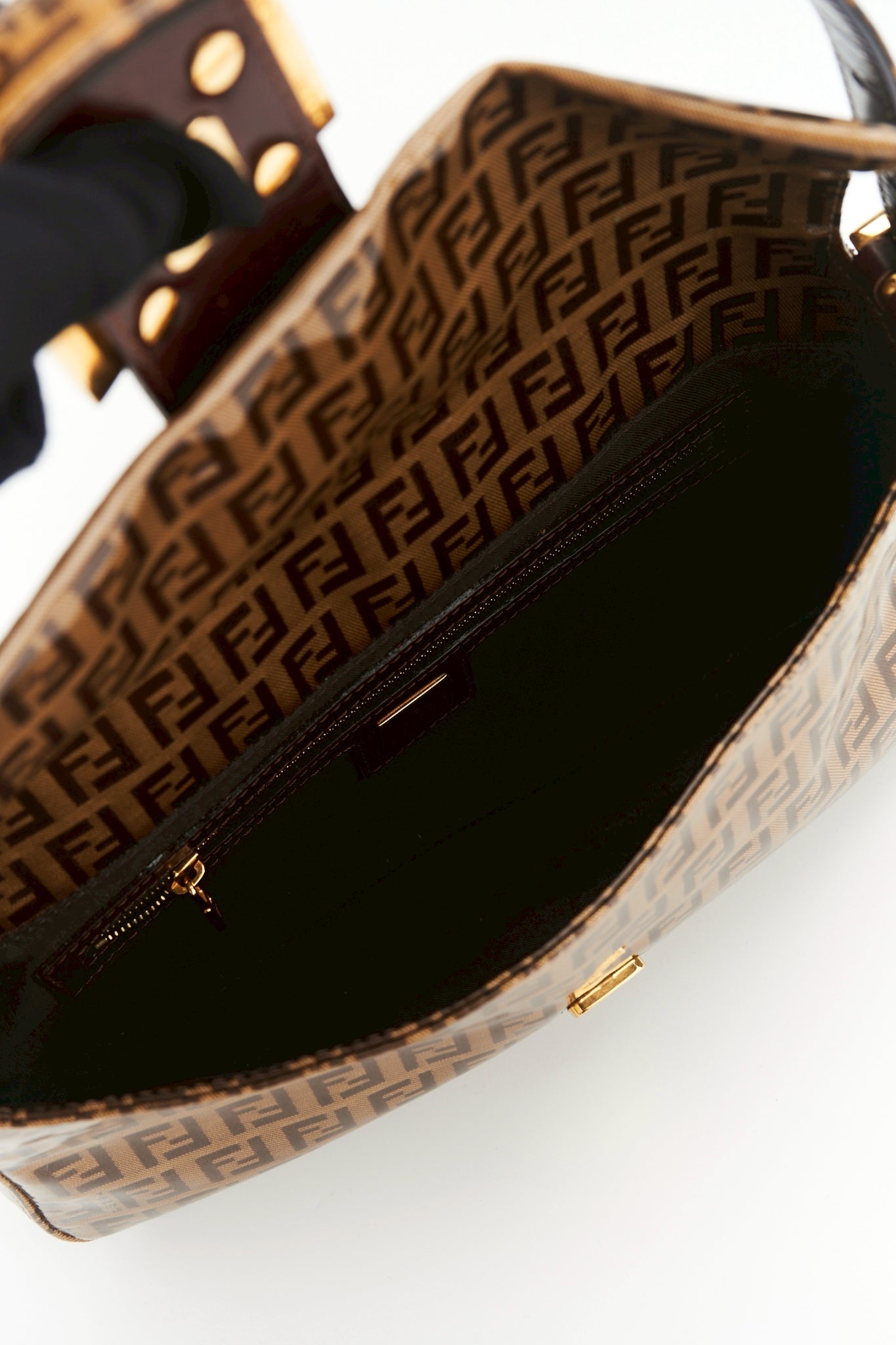 Fendi zucca baguette patent