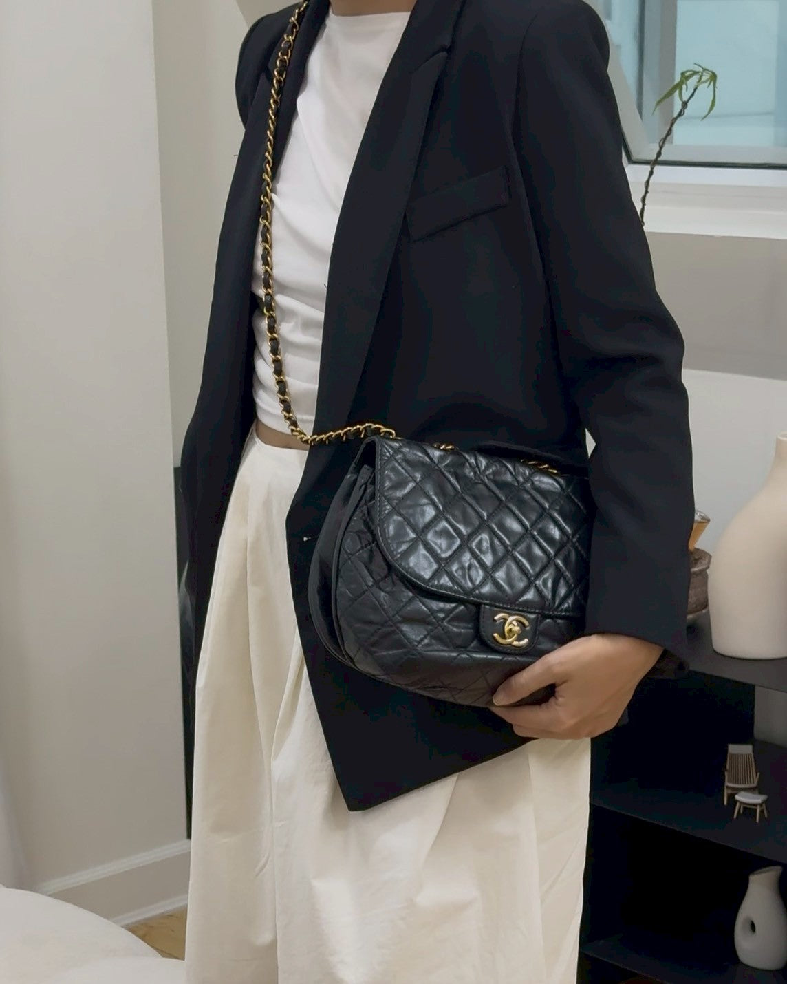 Chanel dubai messenger