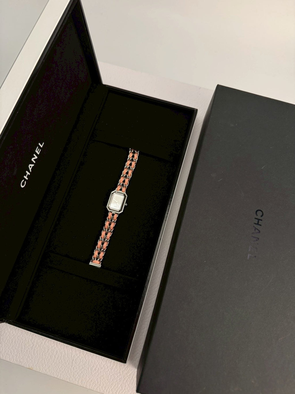 Chanel premiere pink limited