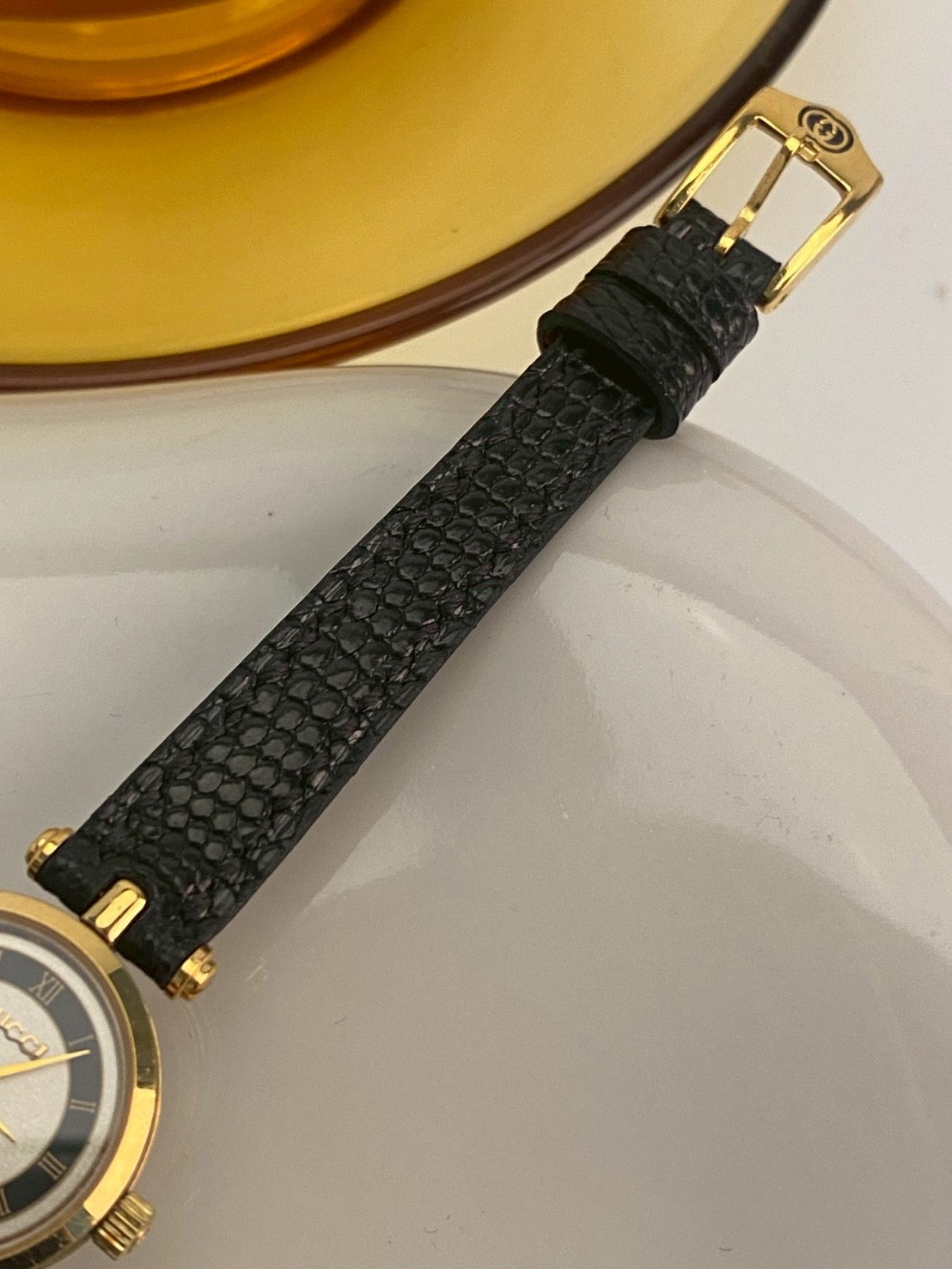Gucci 2000I black dial lady