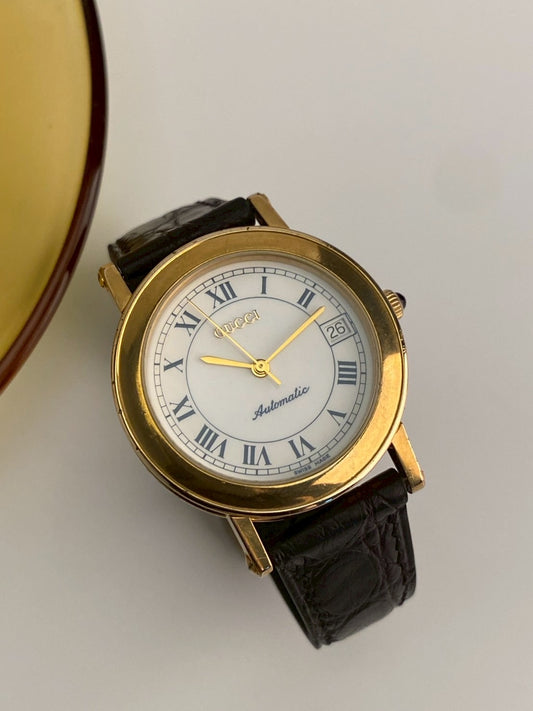 Gucci 7200Auto white dial