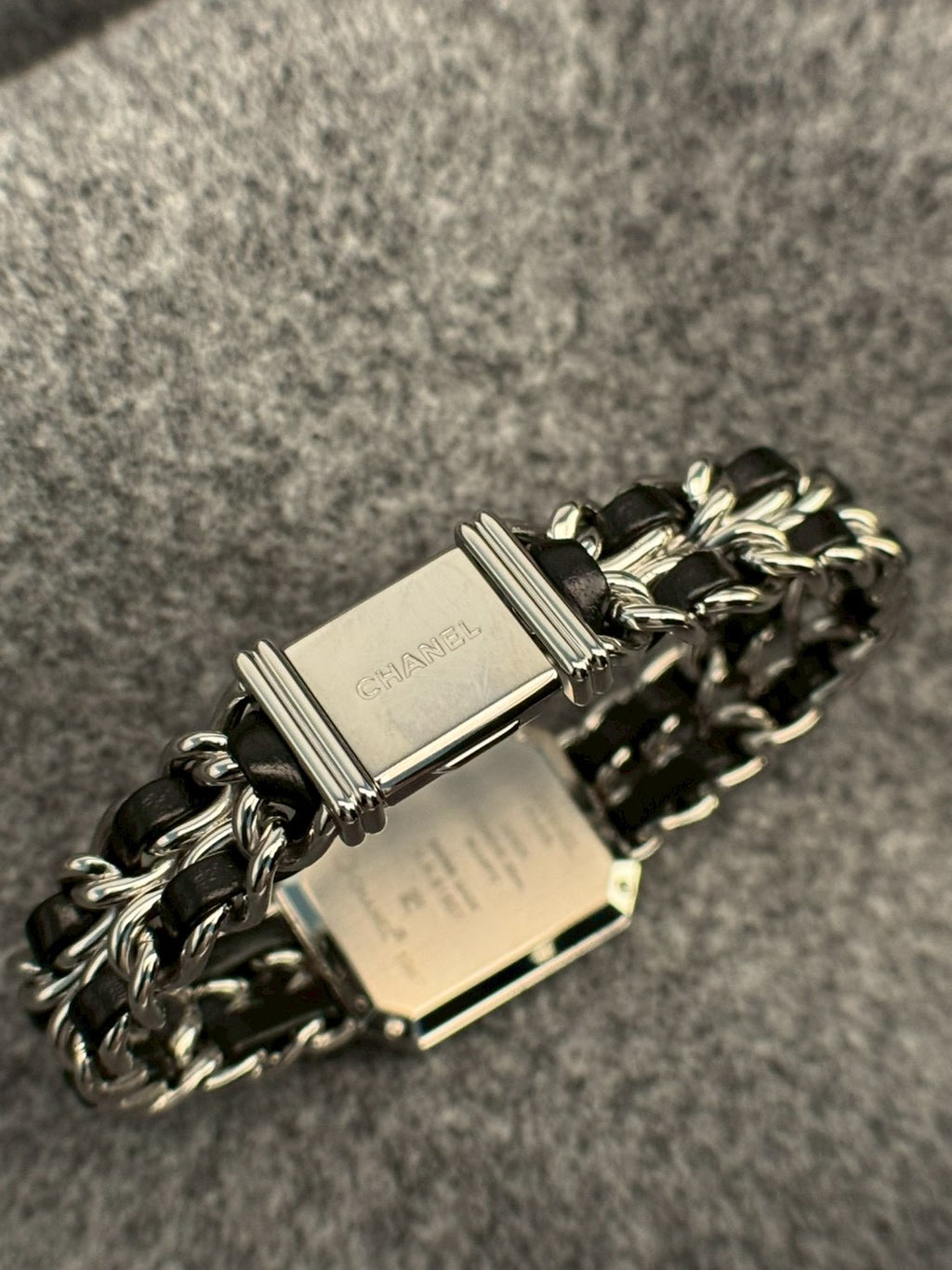 Chanel Premiere silver Lsize c.1607