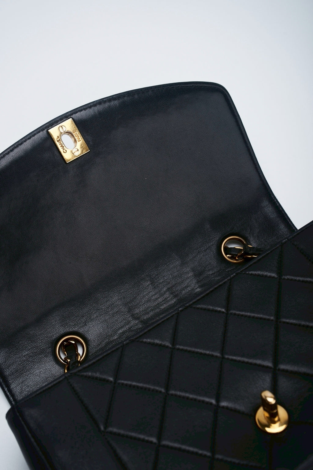 Chanel diana lamdskin