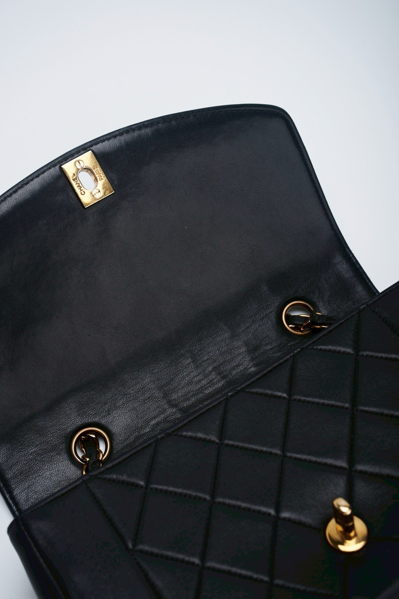 Chanel diana lamdskin