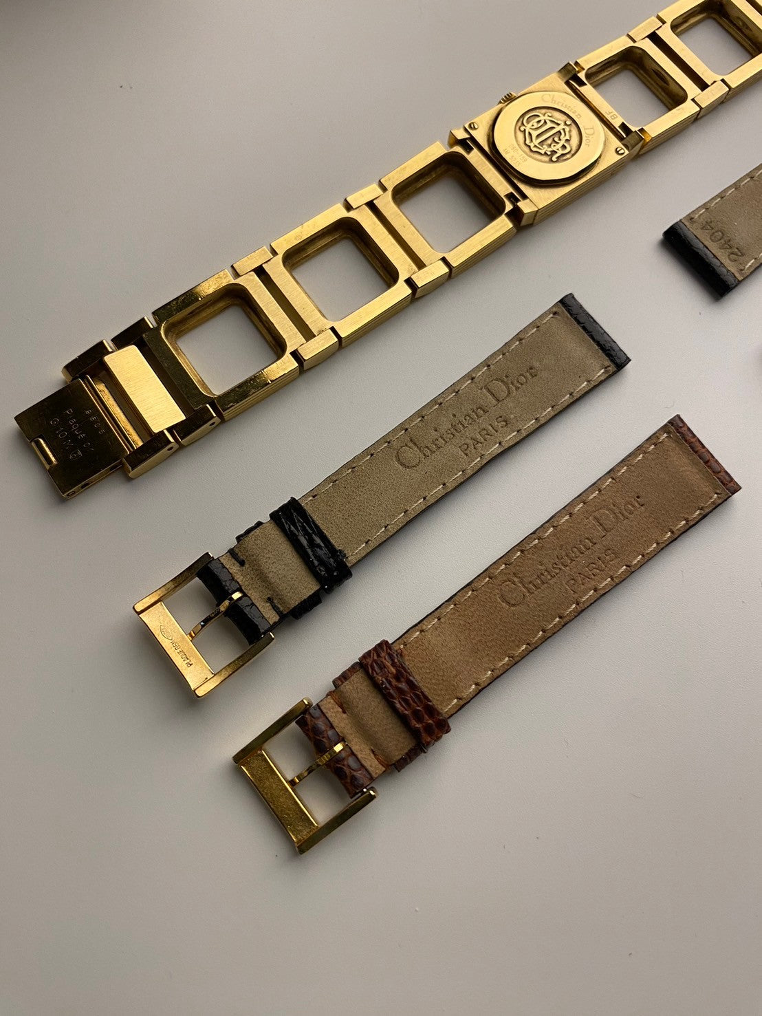 Dior d60-159 gold dial