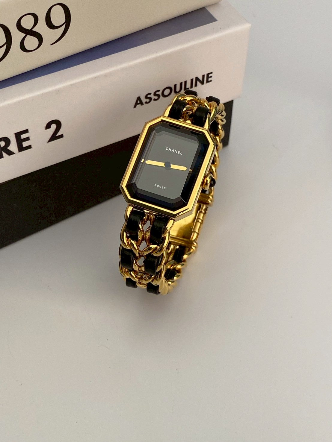 Chanel premiea size M c.6221