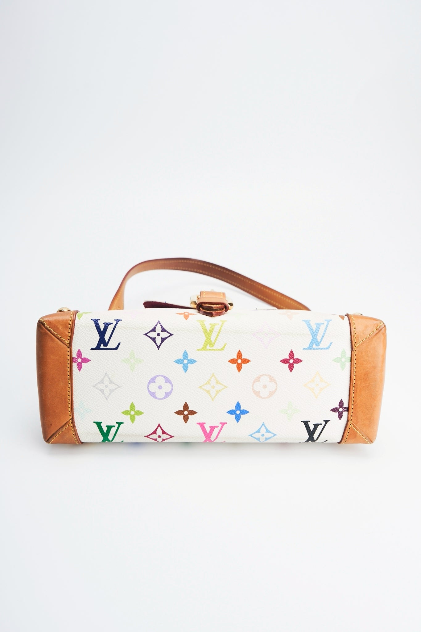 Louis vuitton shoulder bag