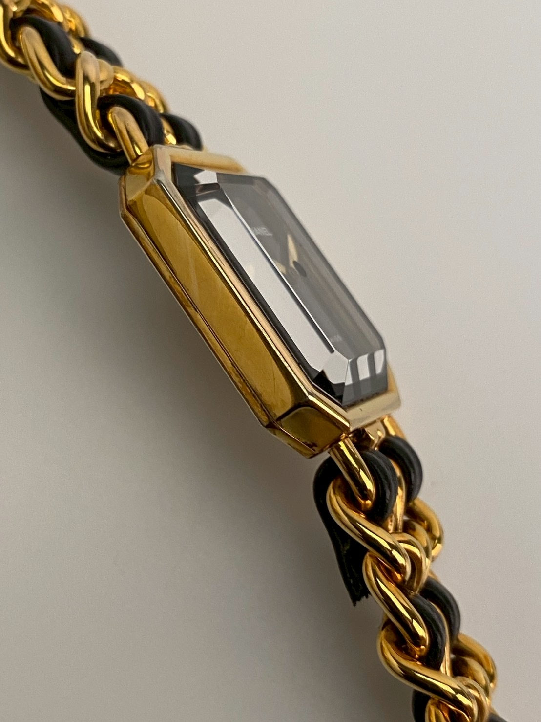 Chanel premier L size c.9463