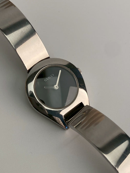 Gucci 6700L black dial c.7173
