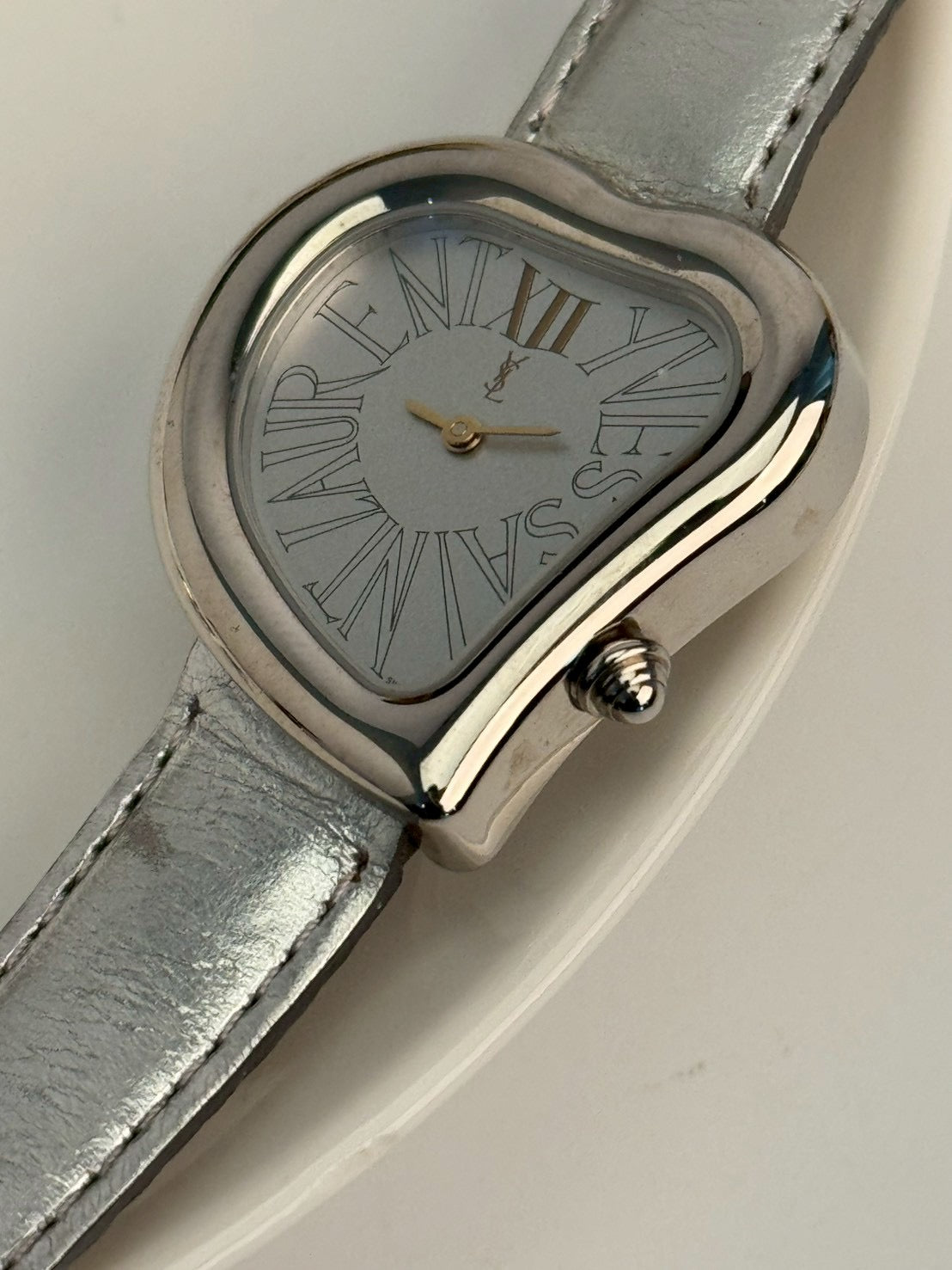 Ysl heart dial silver