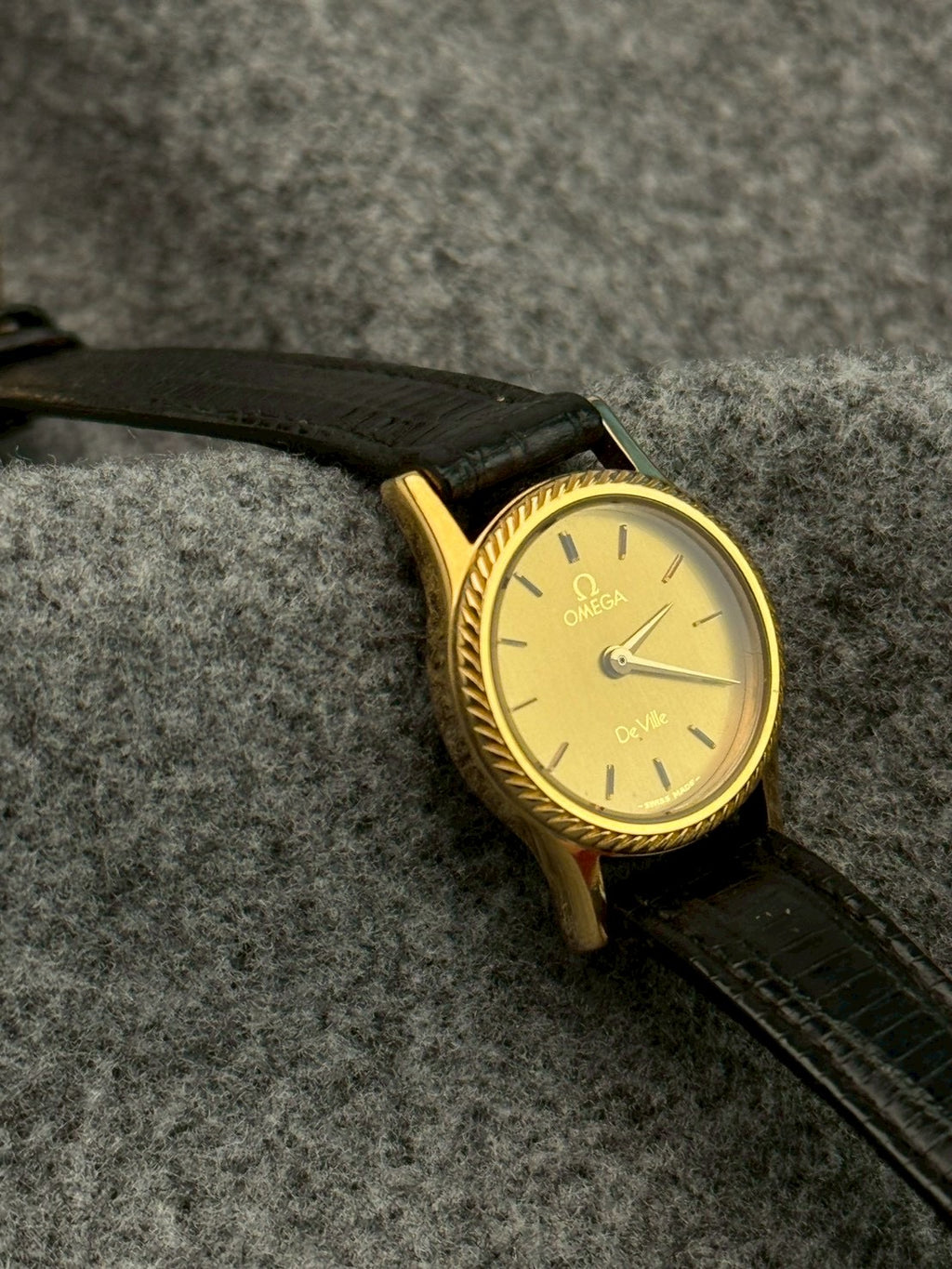 Omega devilla gold c.1387