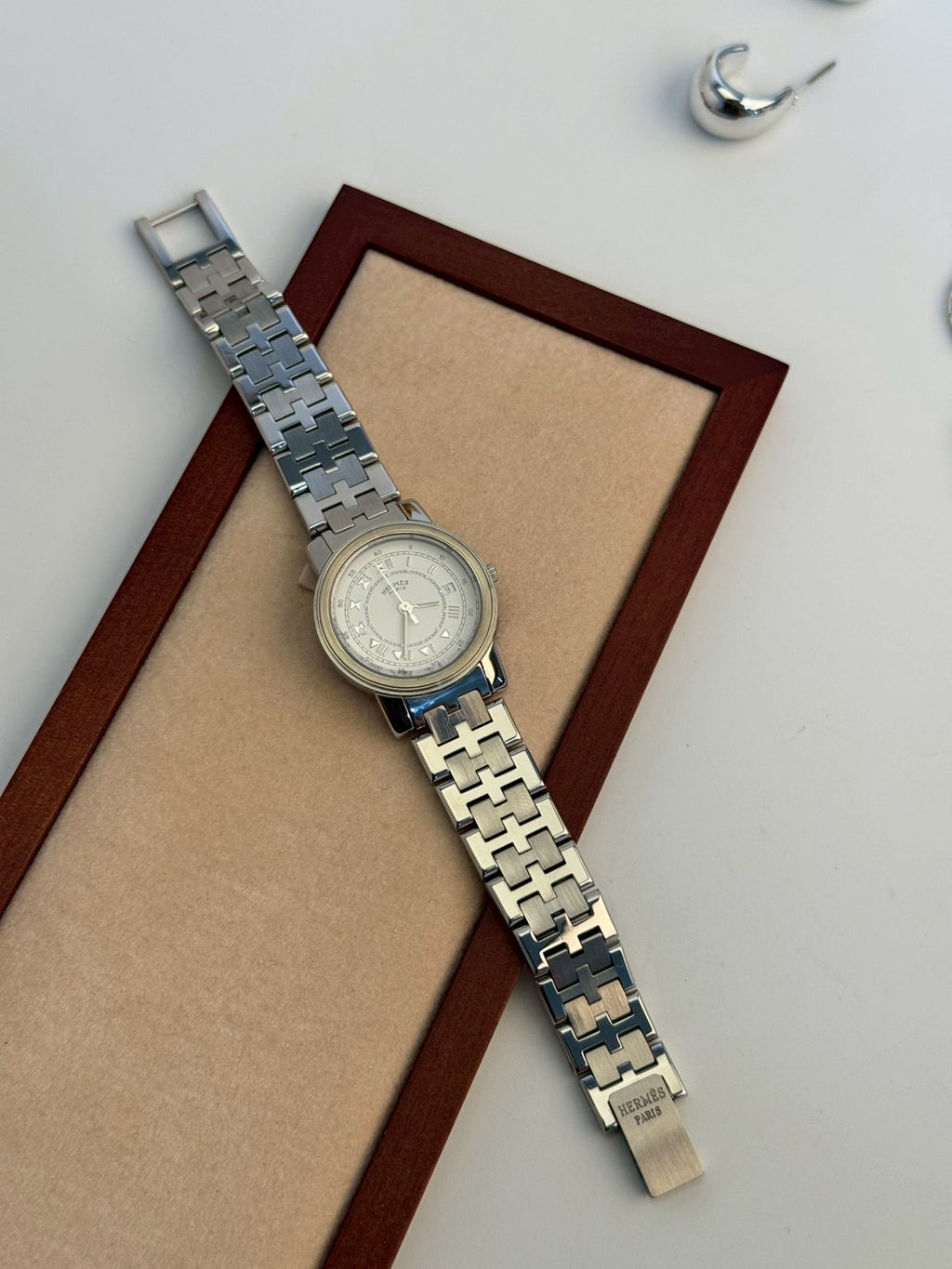 Hermes roman numerals c.8039