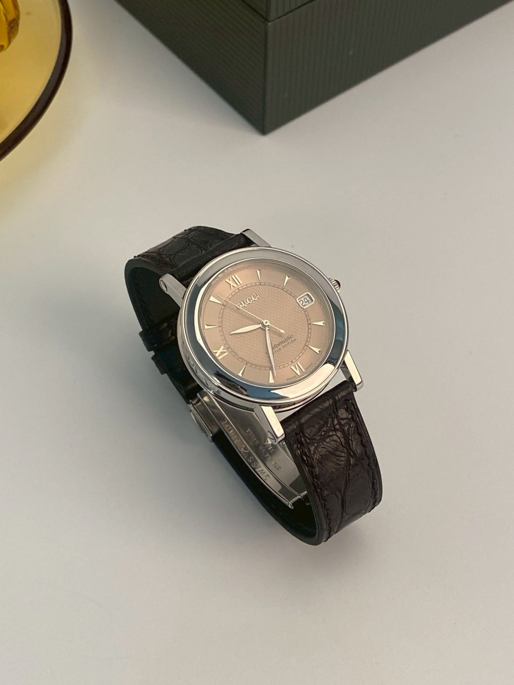 Gucci 7400 auto