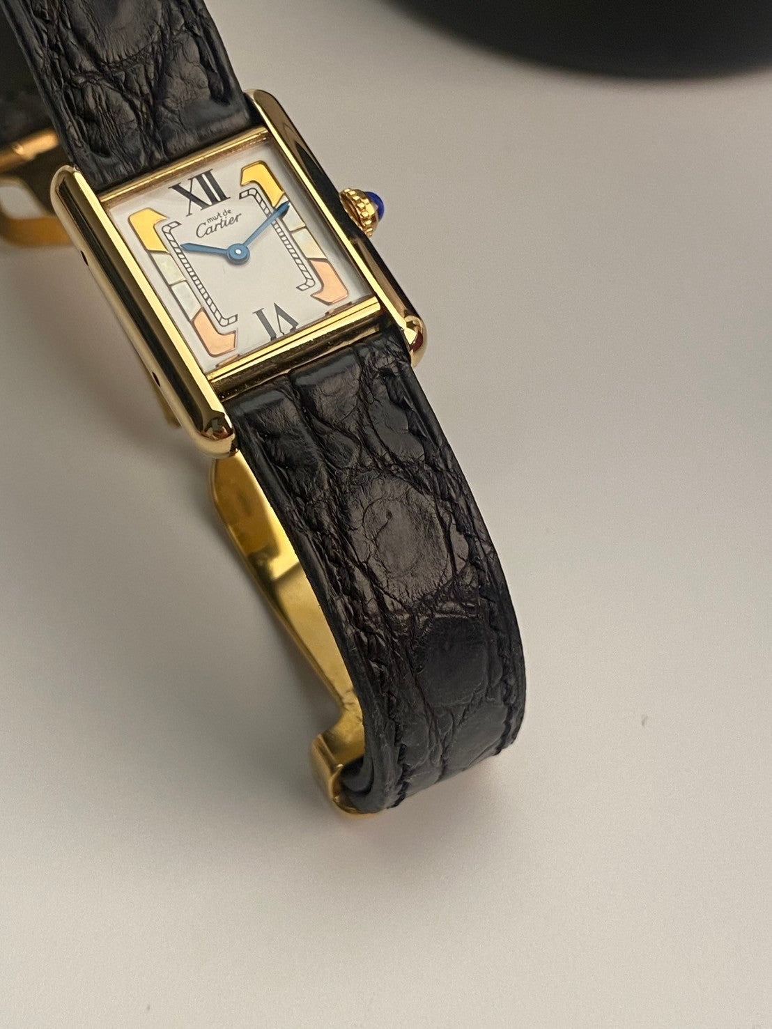 Cartier tank color sm c.7001