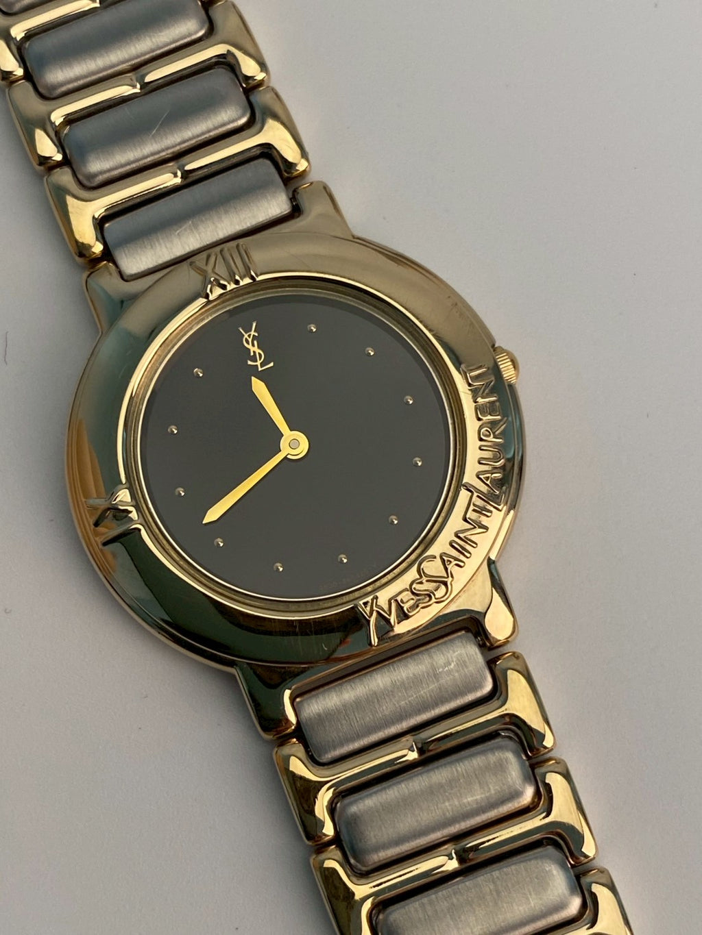 Ysl black dial twotone watch c.0091