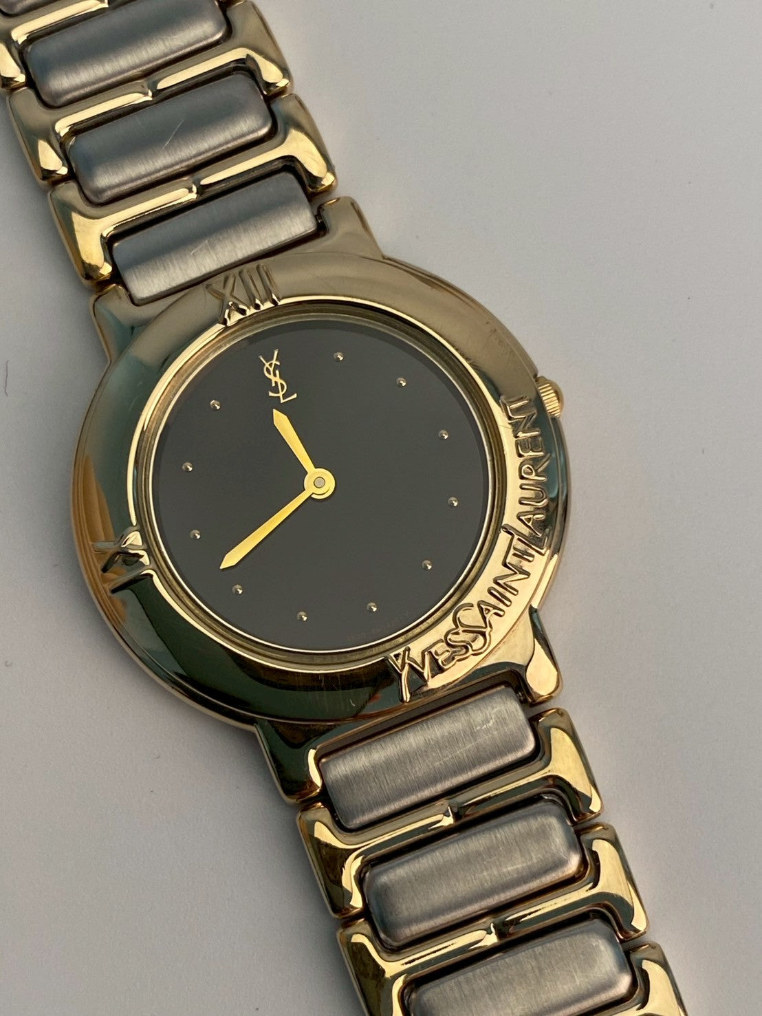 Ysl black dial twotone watch c.0091
