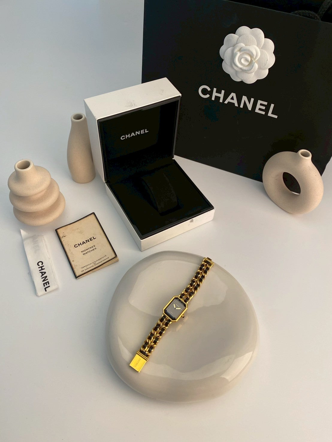 Chanel premiea size L to S size c.4413