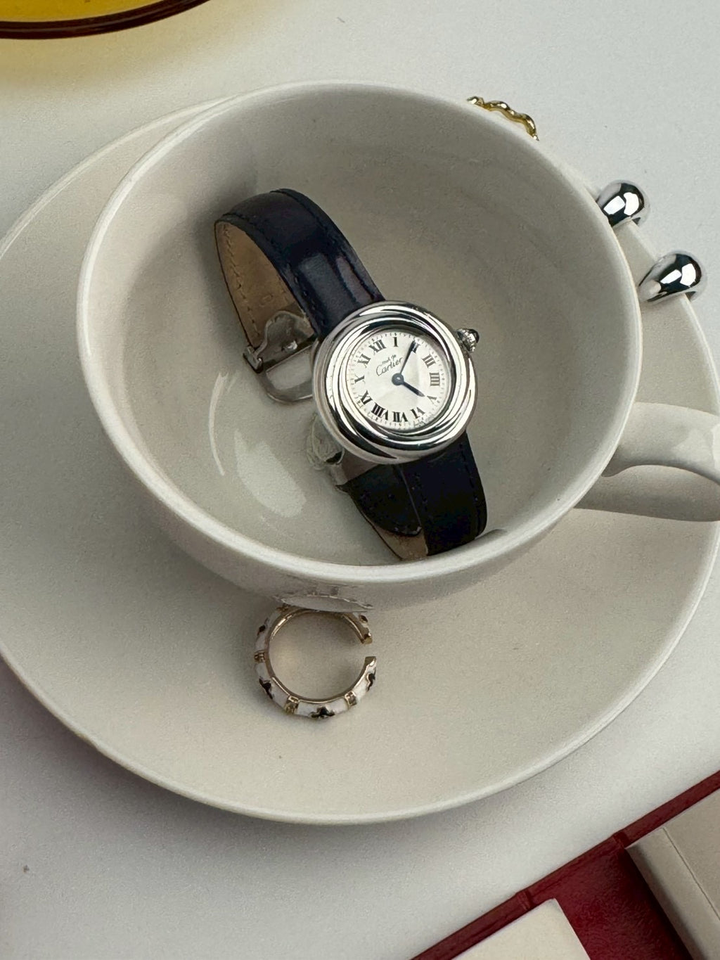 cartier trinity white dial c.4014