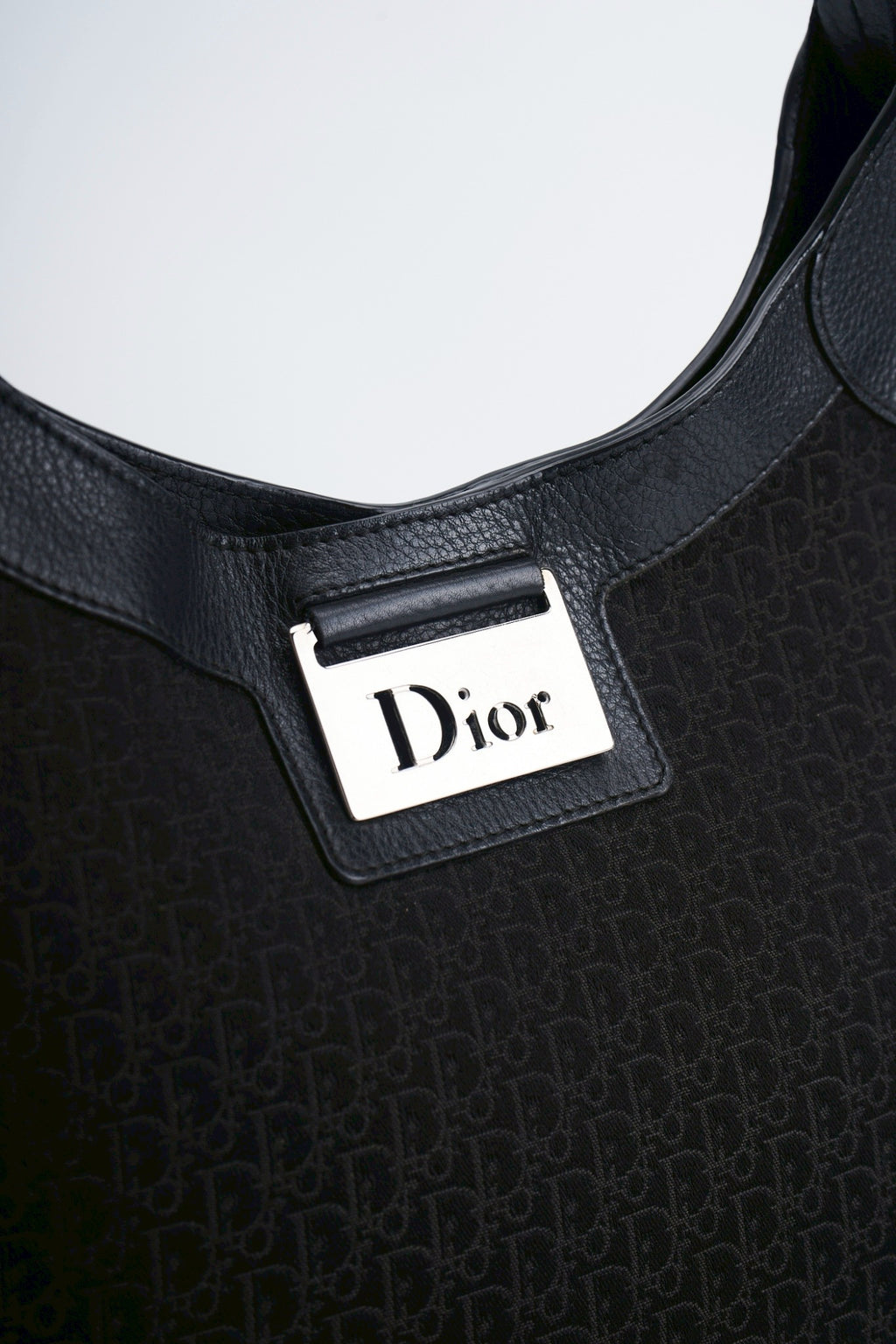 Dior street-chic hobo bag