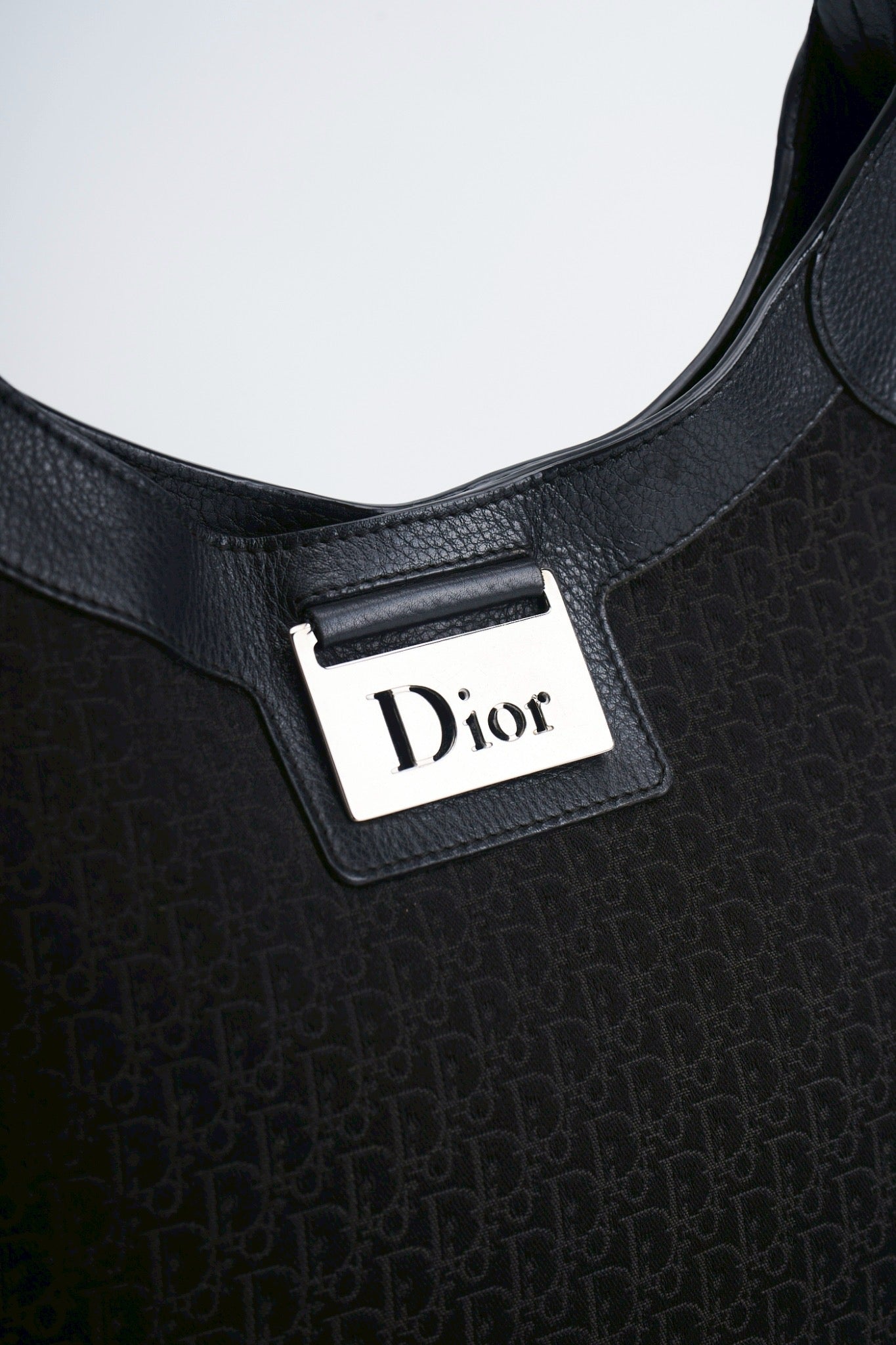 Dior street-chic hobo bag