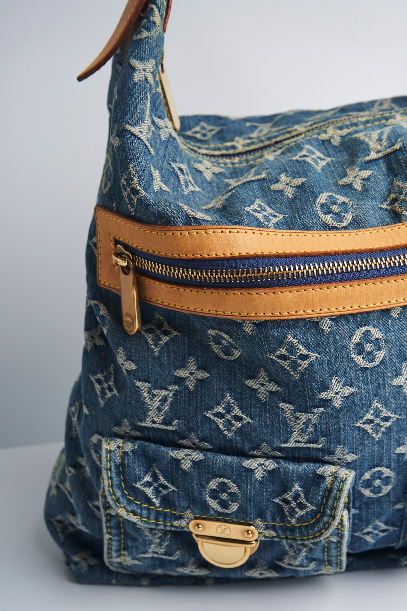 Louis vuitton denim shoulder bag