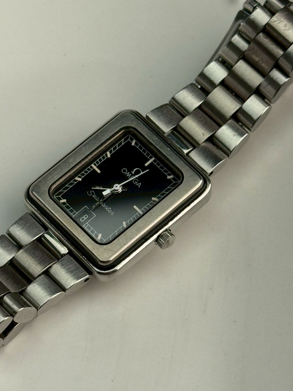 Omega vintage seamaster date.