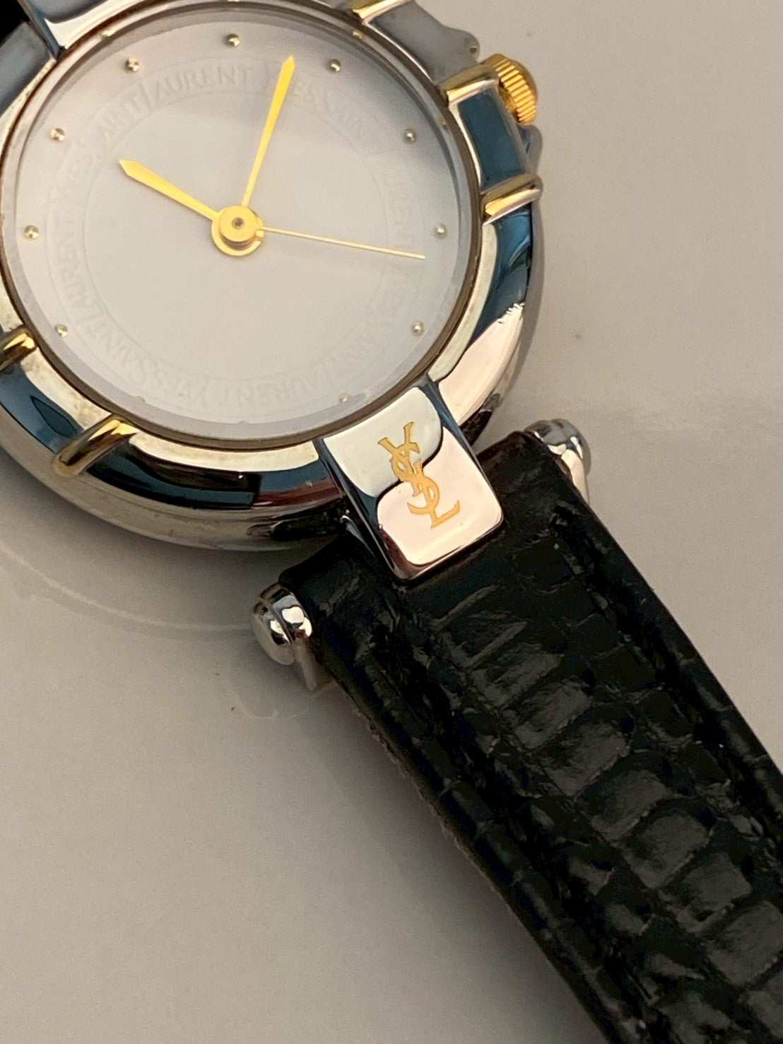 Ysl white dial c.0400
