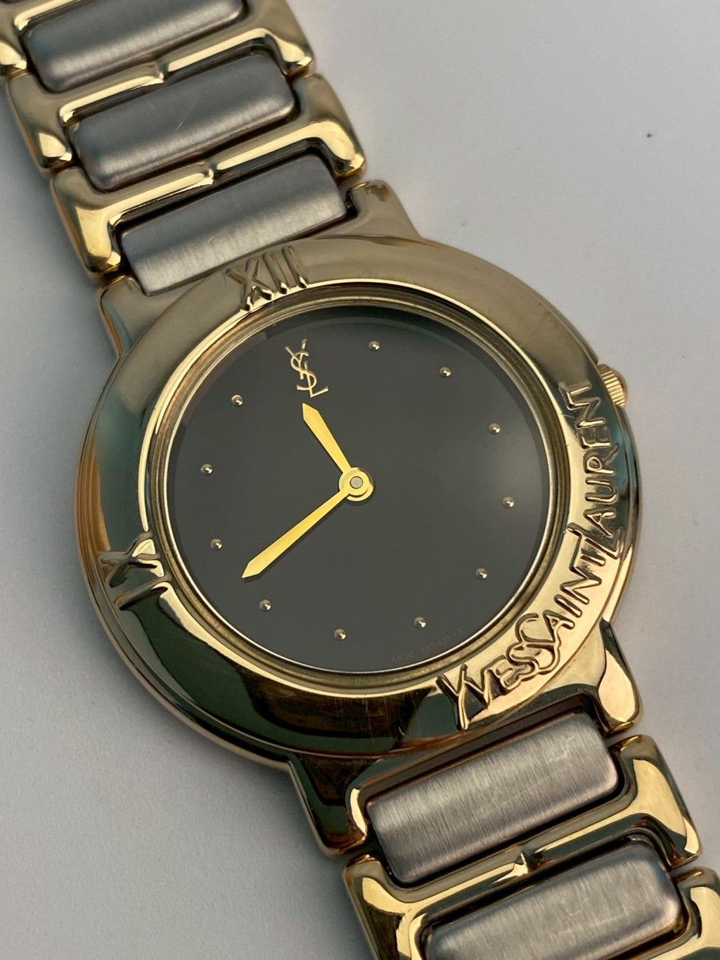 Ysl black dial twotone watch c.0091