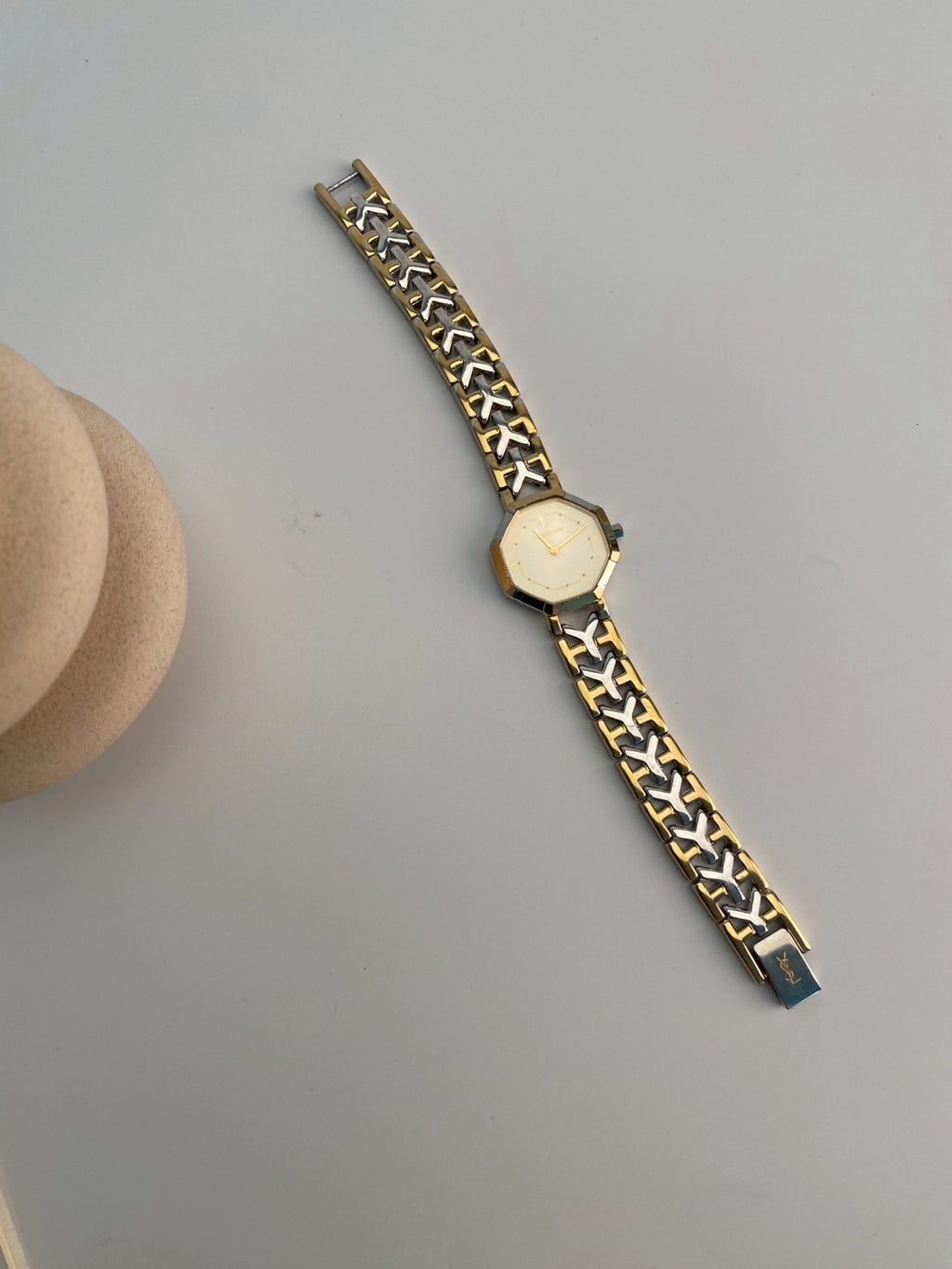 Ysl cream dial octagon c.0211