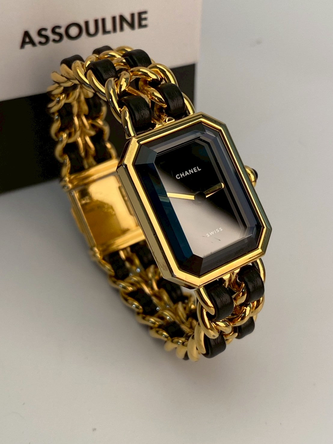 Chanel premiea size M c.6221