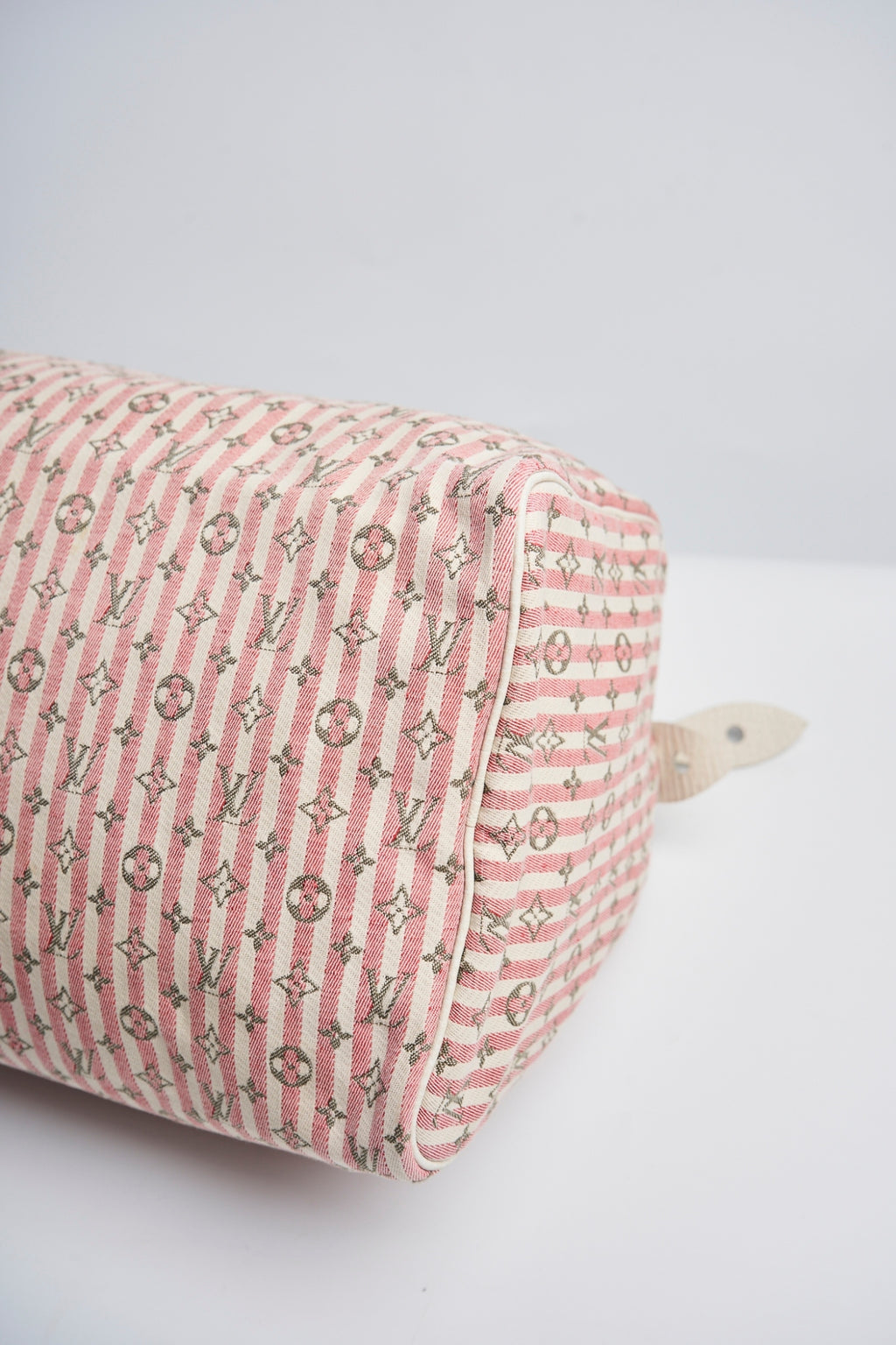 Louis Vuitton pink mini lin speedy 30”