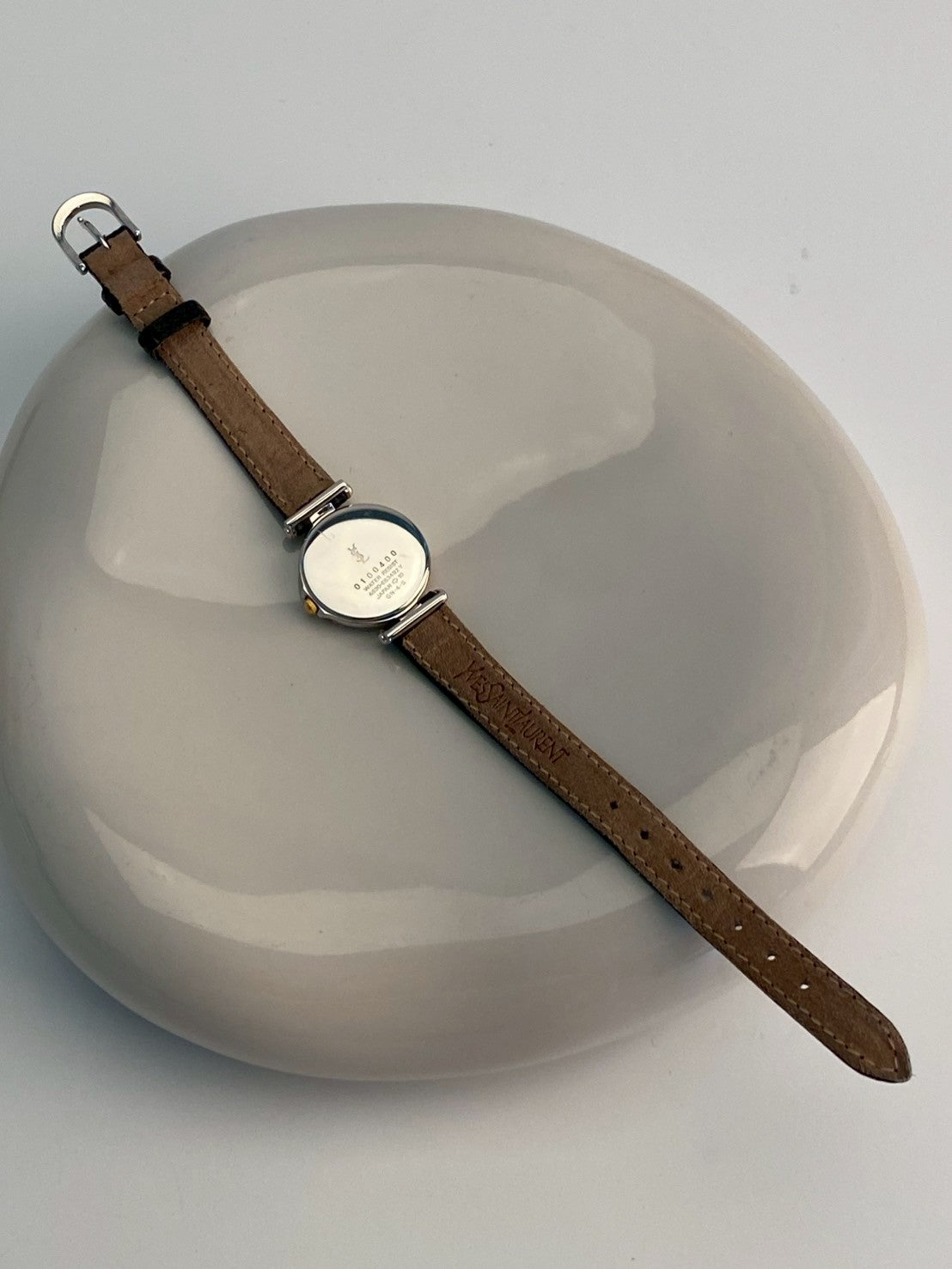 Ysl white dial c.0400