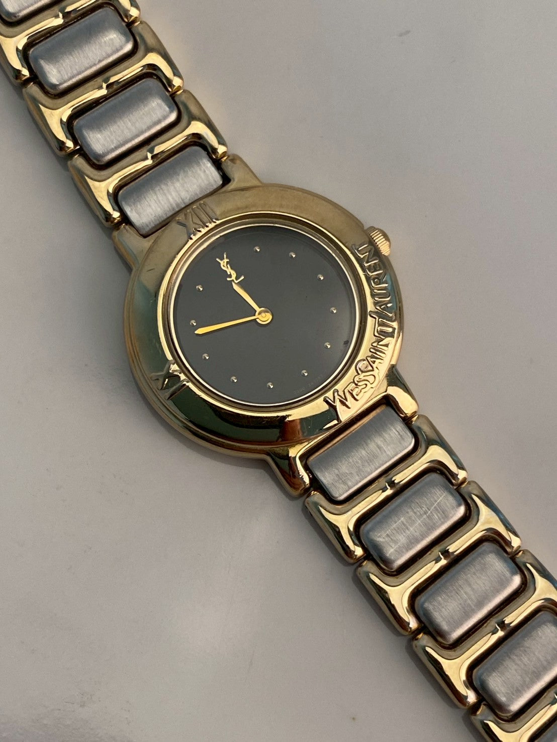 sl black dial twotone watch c.1314