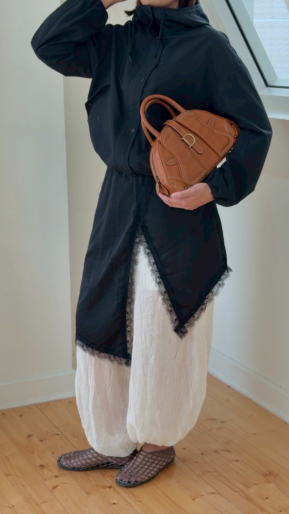 Dior D logo handbag
