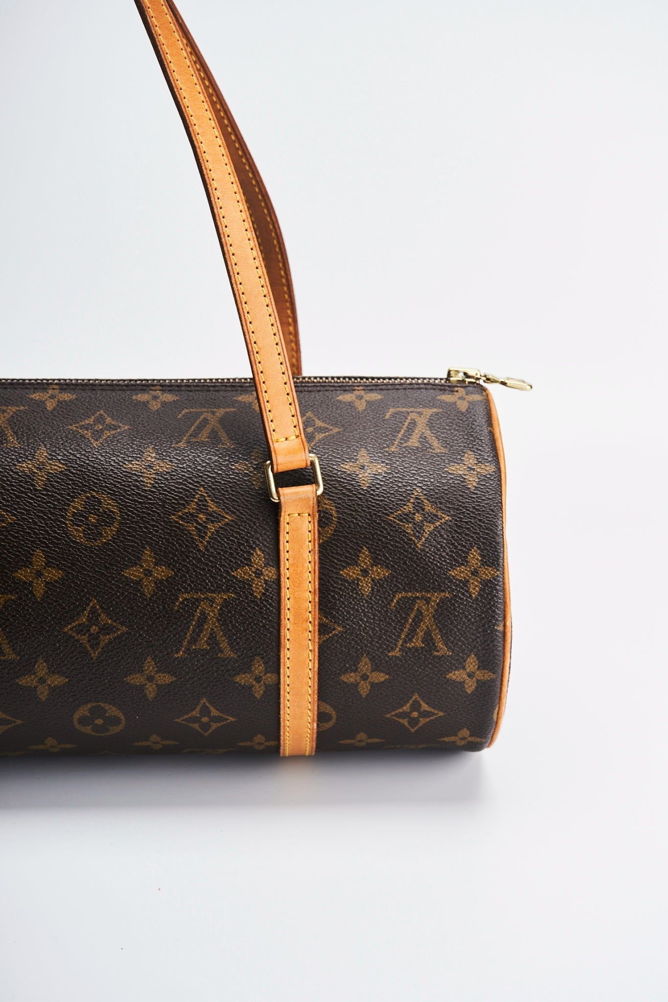 Louis vuitton papillon 30”