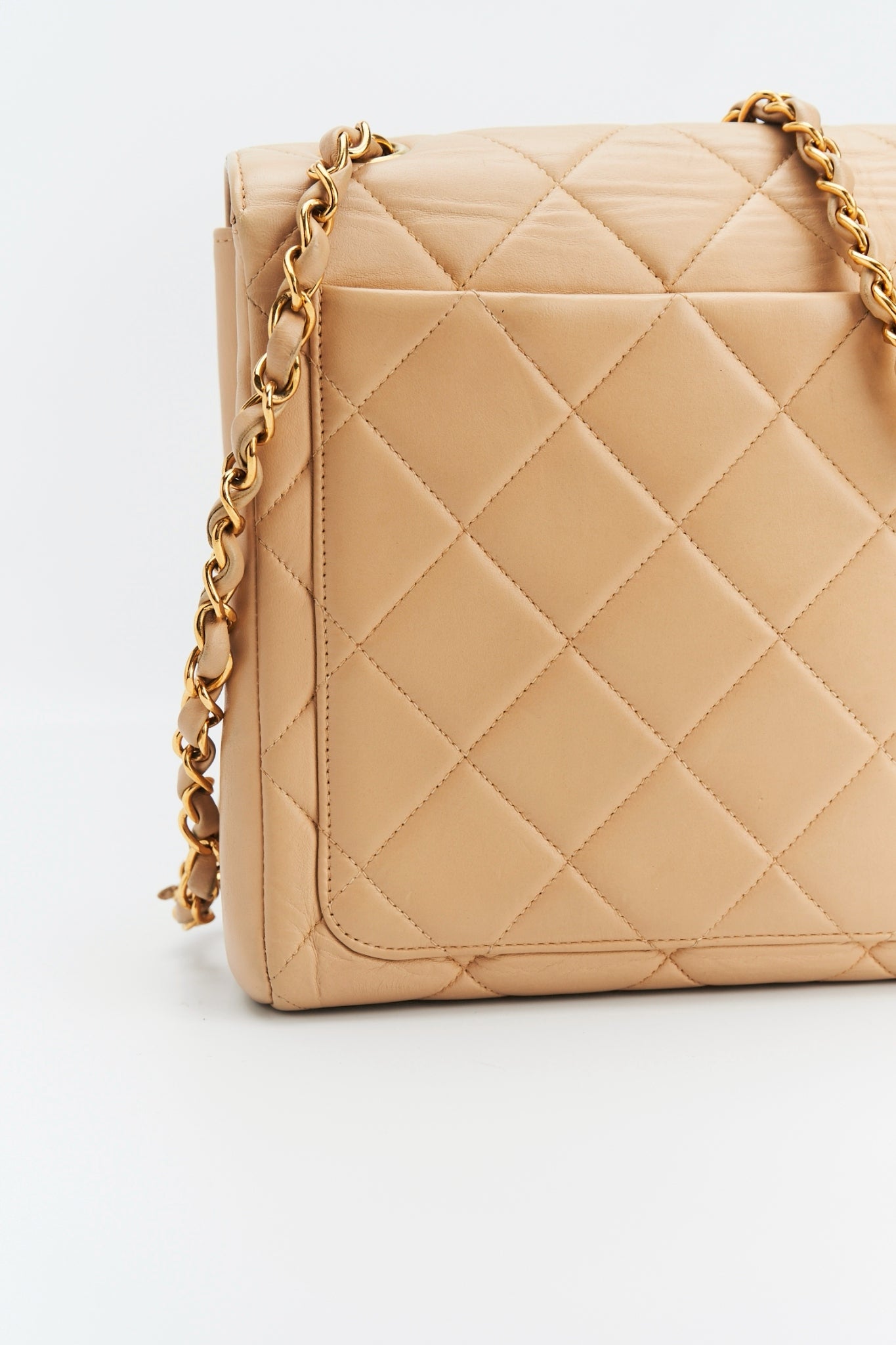 Chanel Quilted shoulder bag beige