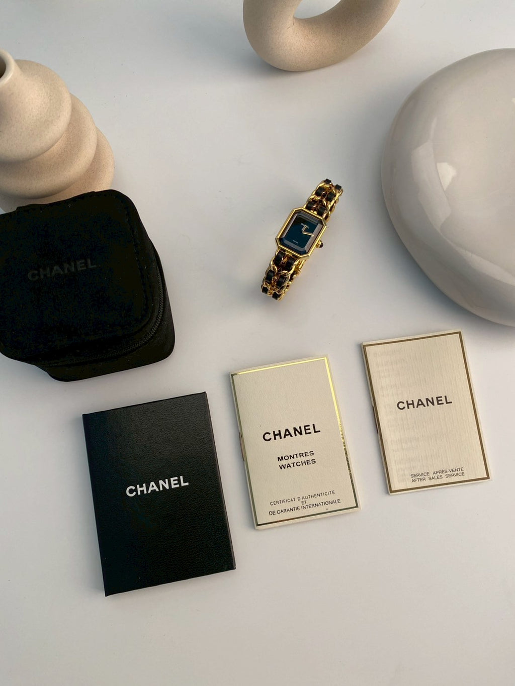 Chanel premiea size L c.5252