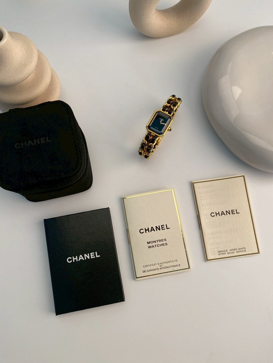 Chanel premiea size L c.5252