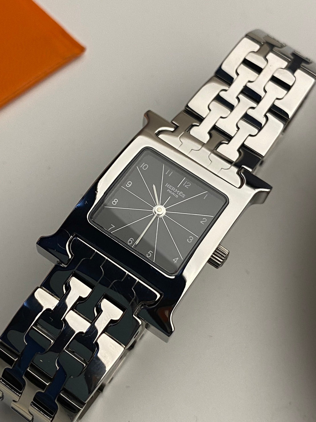 Hermes black dial c.6273