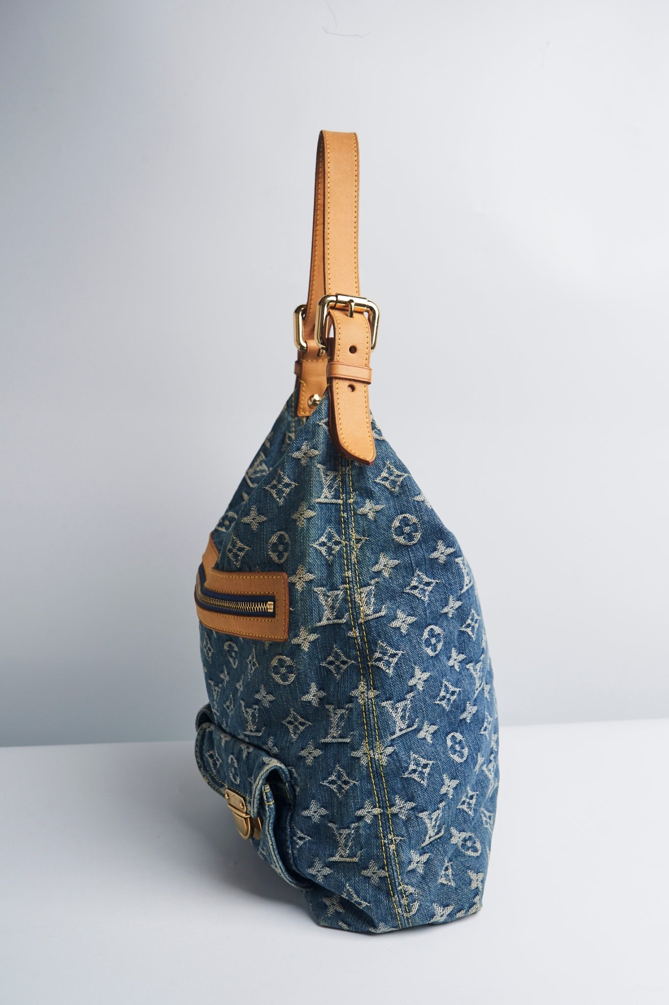 Louis vuitton denim shoulder bag