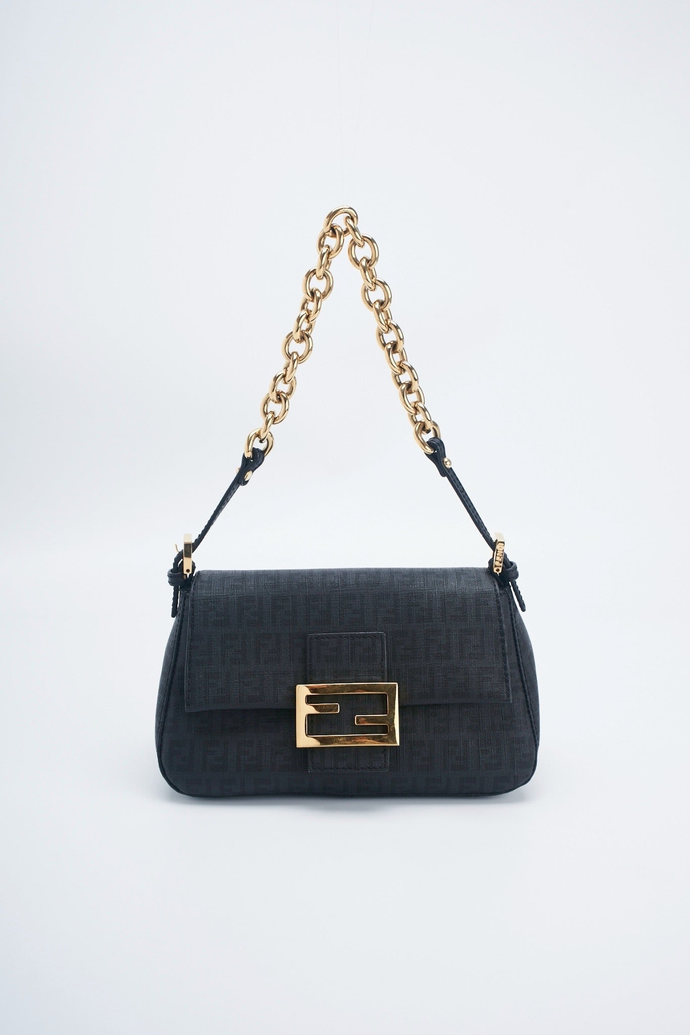 Fendi baguette chain bag