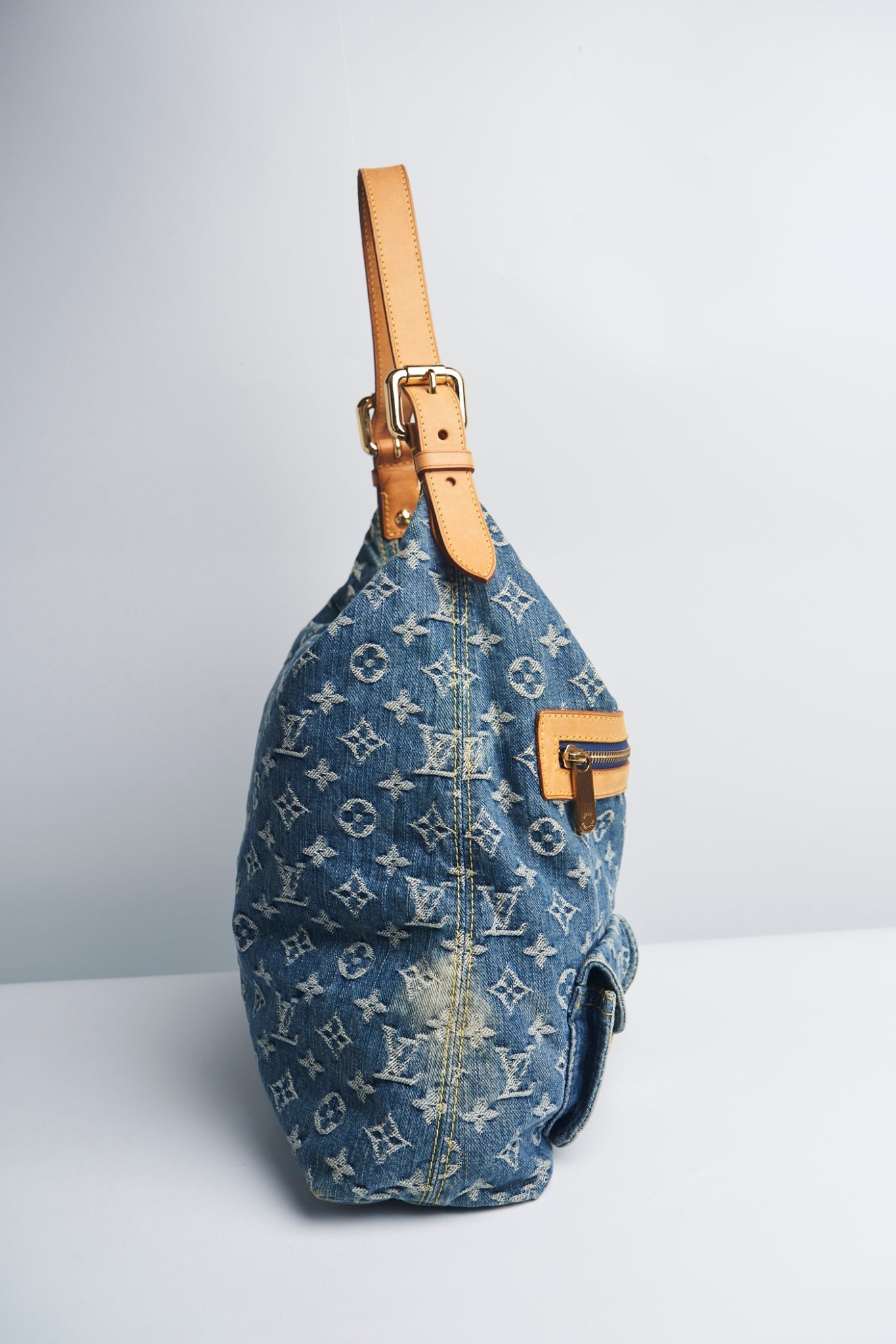 Louis vuitton denim shoulder bag